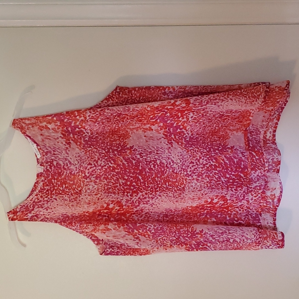 Sleeveless summer blouse